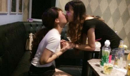 男人和女人搞鸡视频,一场禁忌视频引发的争议